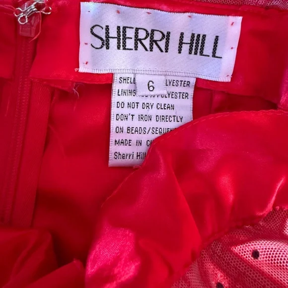 Sherri Hill Bold Red Gown - Picture 4 of 4